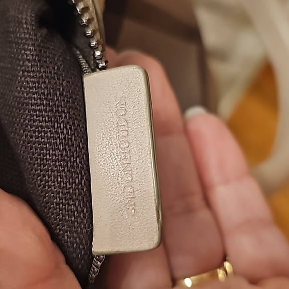 Authentic Burberry Chester Boston Bag - Picture 13 of 17